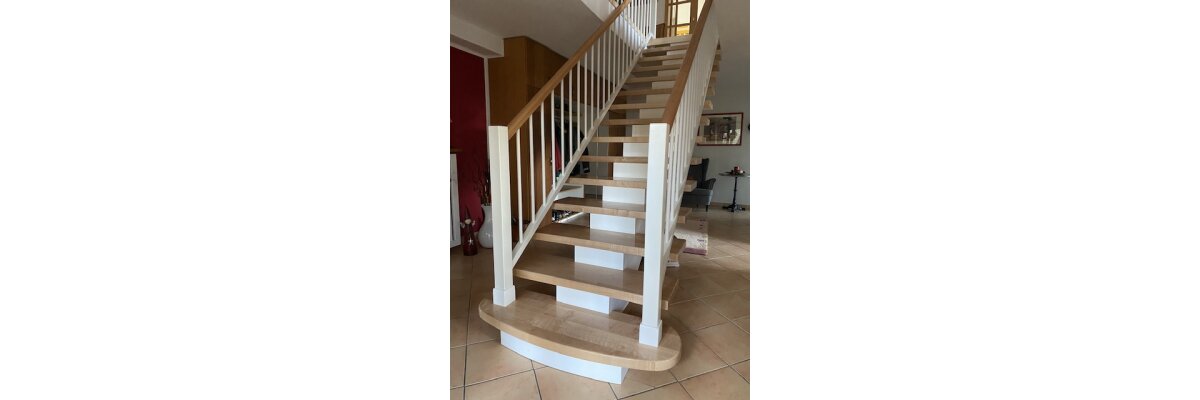 Staircase Railing Costs: What Prices Should You Expect? - Stair Railing Costs: Materials, Installation &amp; Cost Examples